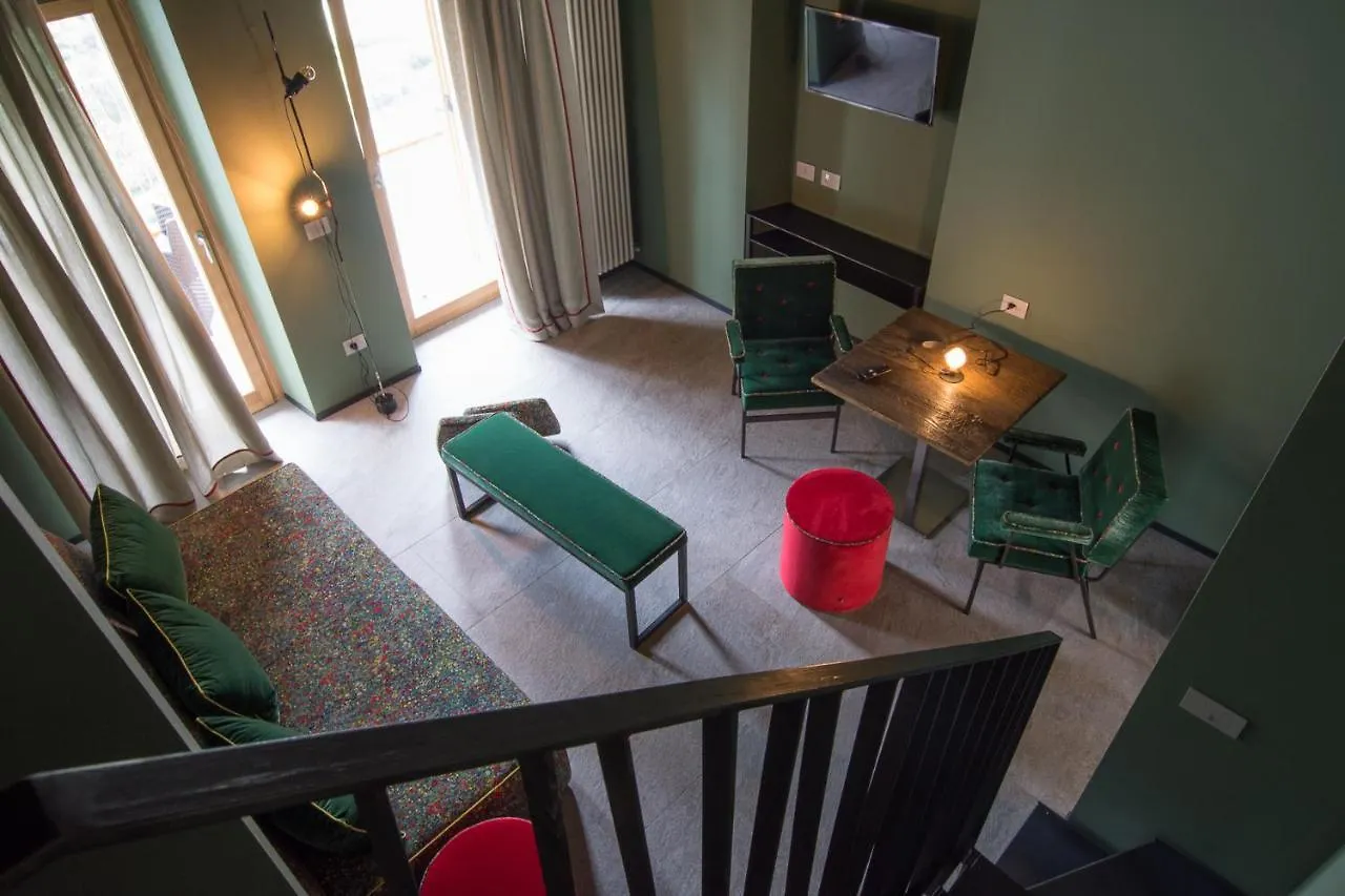 Alloggio per agriturismo Ca' Barroni Agriresort Sondrio