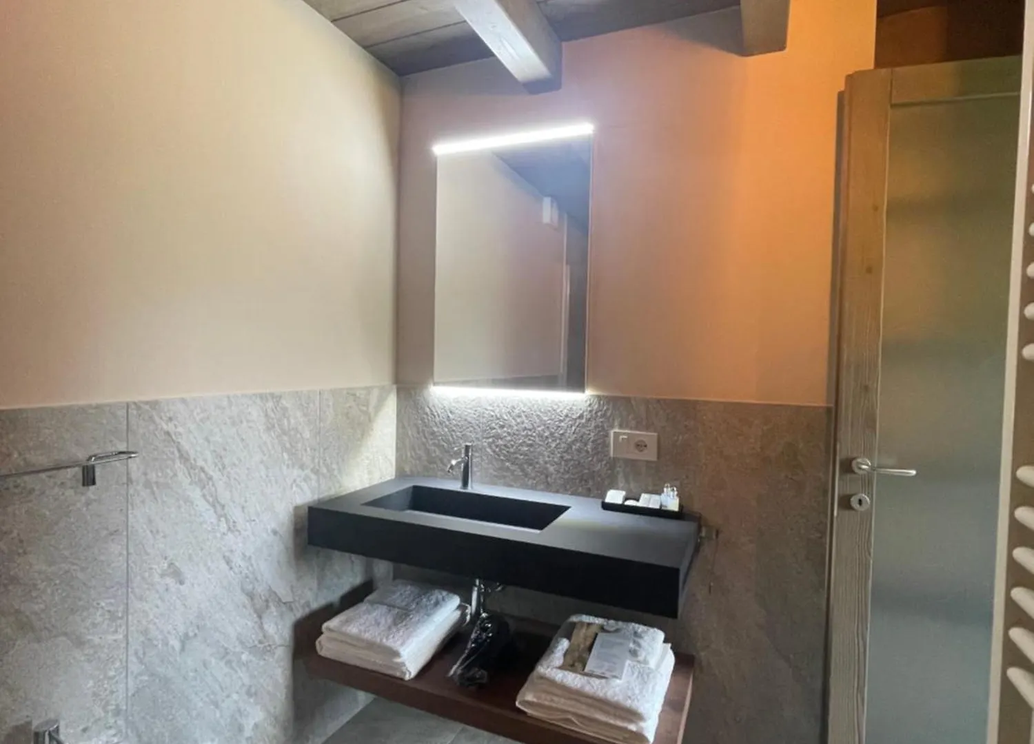 Alloggio per agriturismo Ca' Barroni Agriresort Sondrio