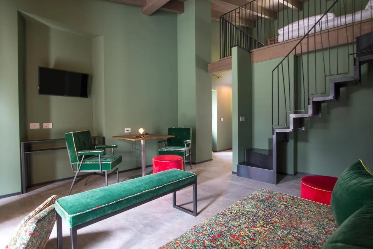 Ca' Barroni Agriresort Sondrio 0*,  Italy